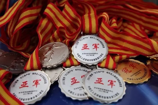 马竞在德比中逆袭，2:1战胜皇马终结不胜纪录